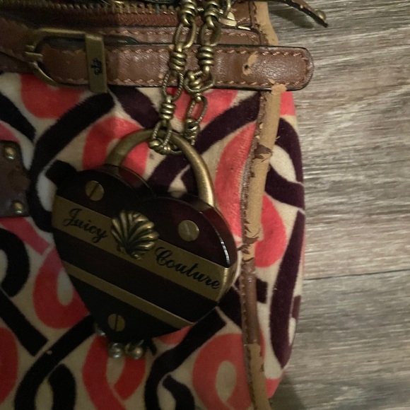 Juicy couture class dome satchel - Picture 4 of 7